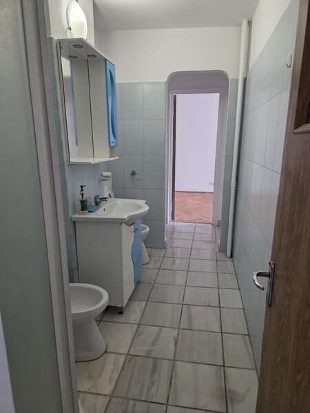 Dristor, Piata Ramnicu Sarat,